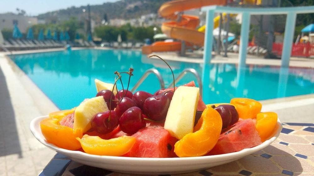 Kamares Apartments Εε Poros Town Zewnętrze zdjęcie