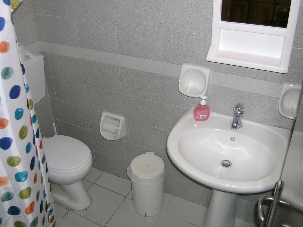 Kamares Apartments Εε Poros Town Pokój zdjęcie