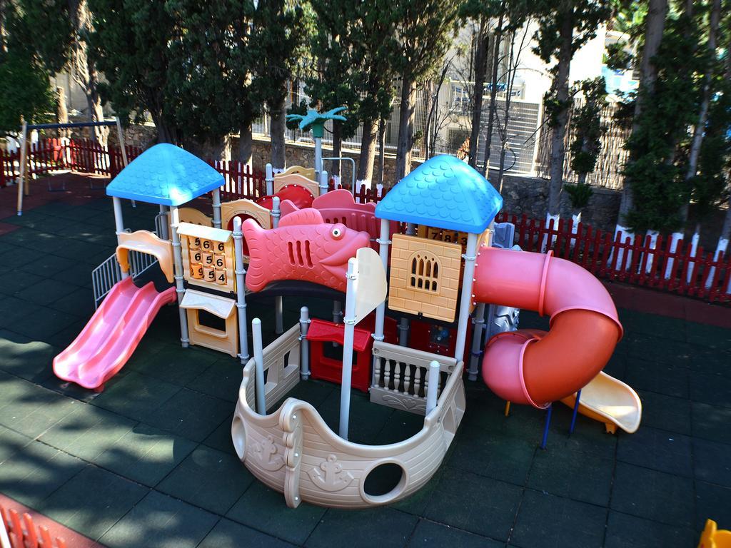 Kamares Apartments Εε Poros Town Zewnętrze zdjęcie